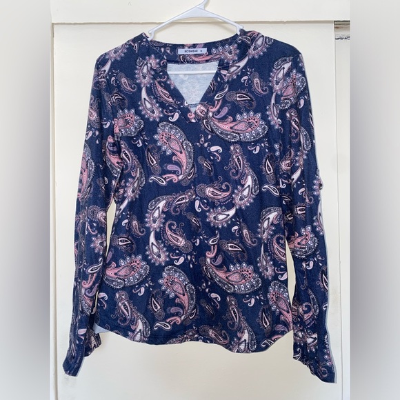 Roswear Tops - Paisley Navy Pink White Roswear Blouse M